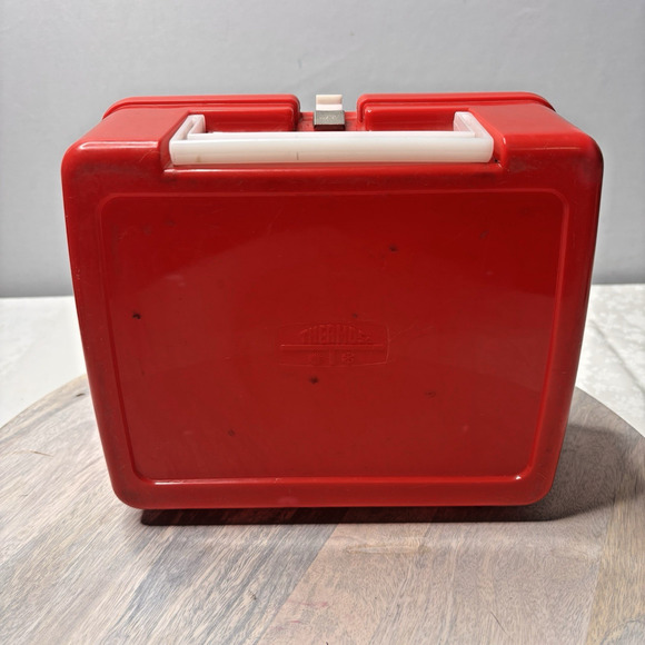 Vintage 1978 Garfield and Odie Red Plastic Thermos Lunch Box No Thermos - Picture 3 of 5